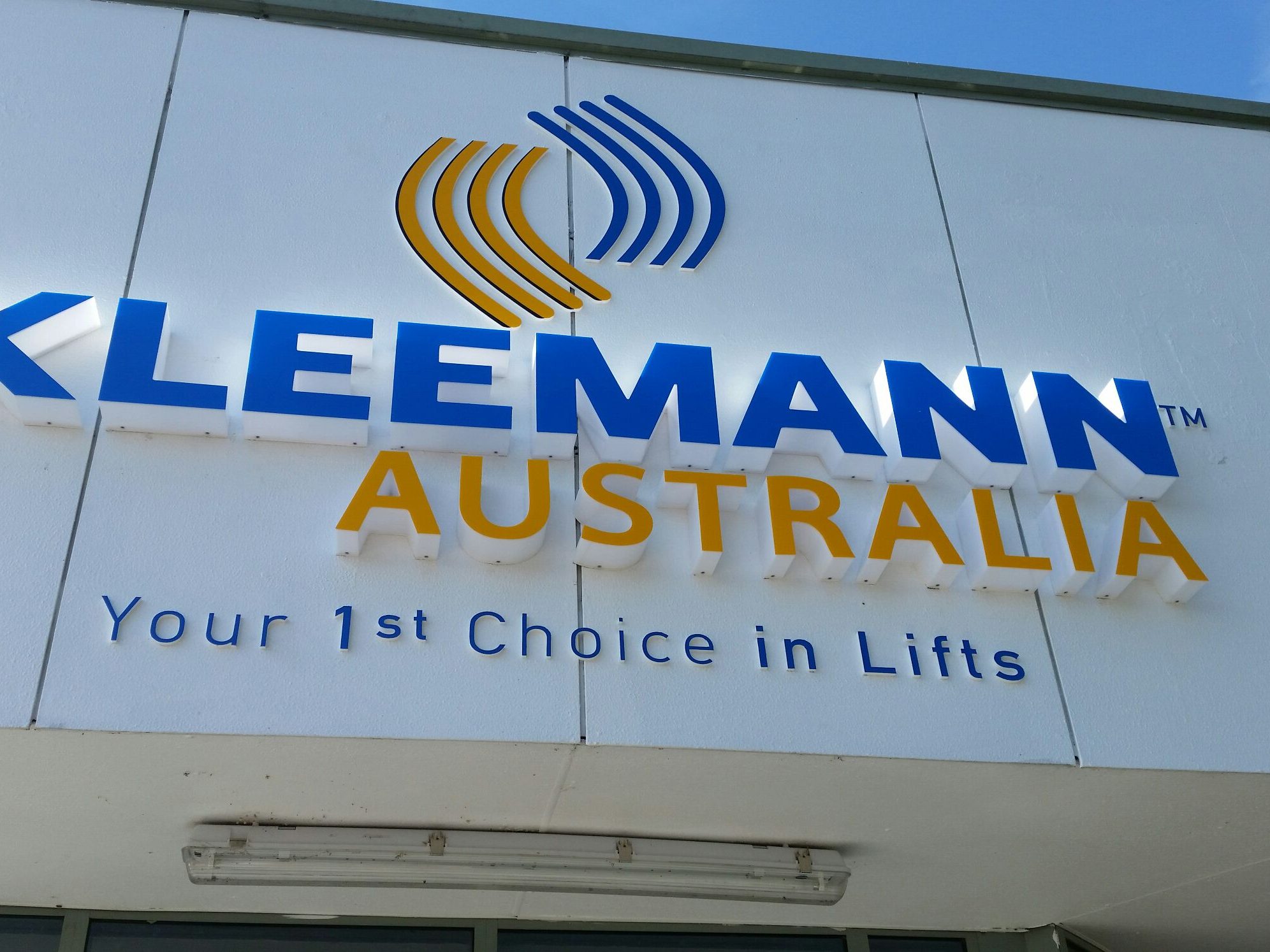 Kleemann Lifts Shop Front Signage